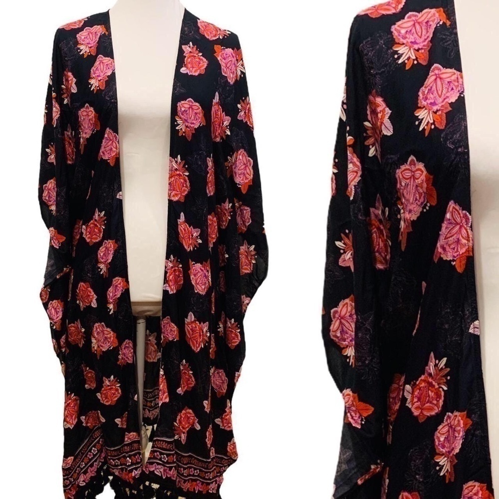 NWT Ella Moon Black Floral Fringed Kimono | Sz. M